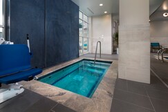 Holiday Inn Hotel and Suites Arden - Asheville Airport, Buncombe