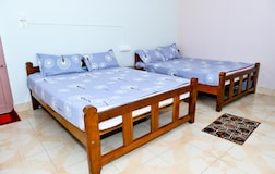 Four Bed Family