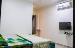 Deluxe Room with Garden View