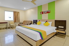 Itsy Hotels G Square, Vijaywada