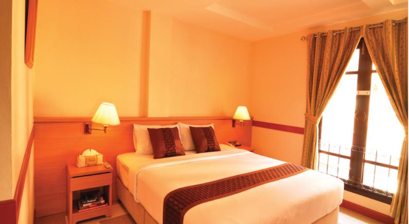 Ecotel Bangkok Hotel - Tap to explore photos