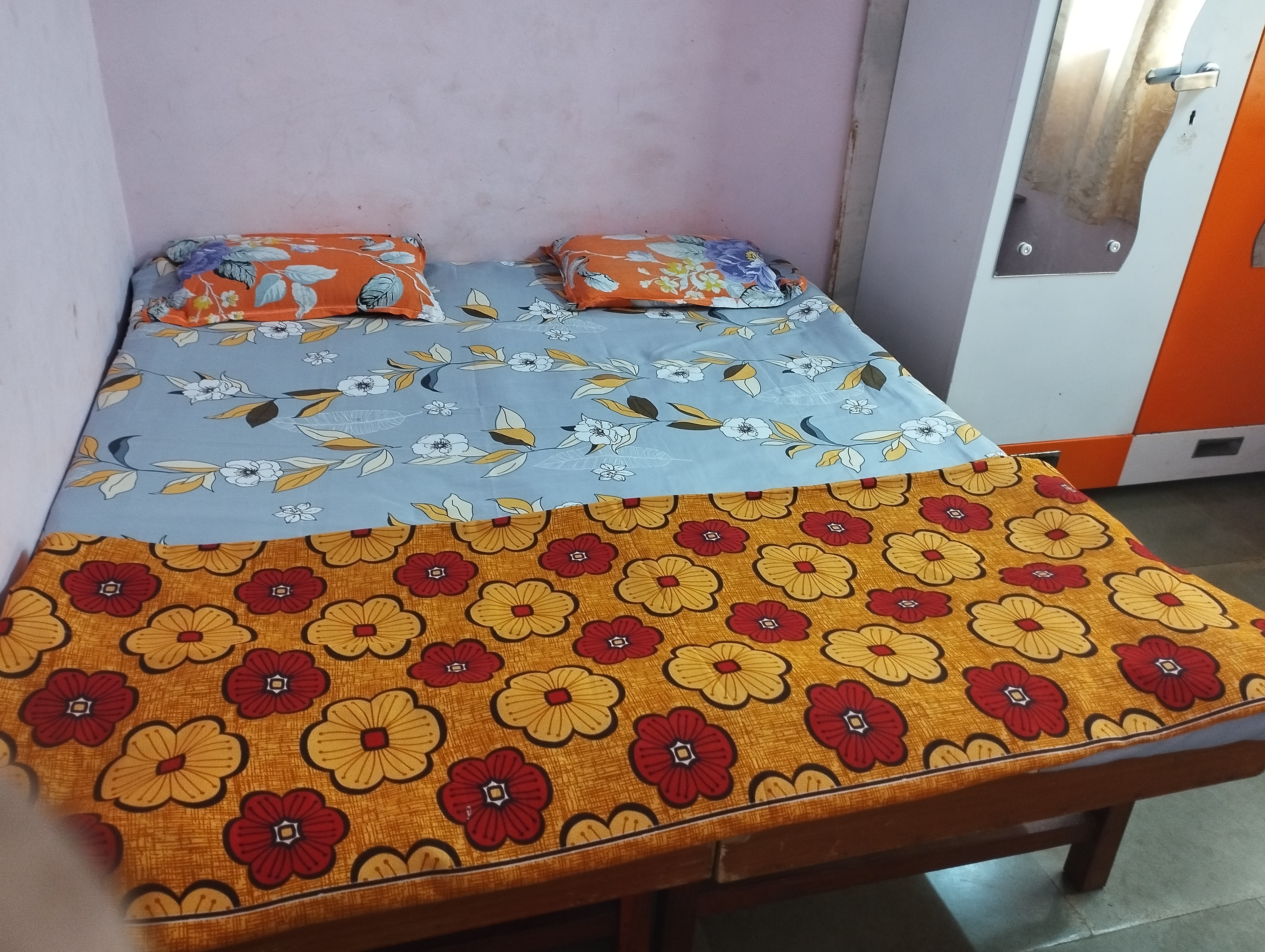 Deepak holiday home shrivardhan - Tap to explore photos