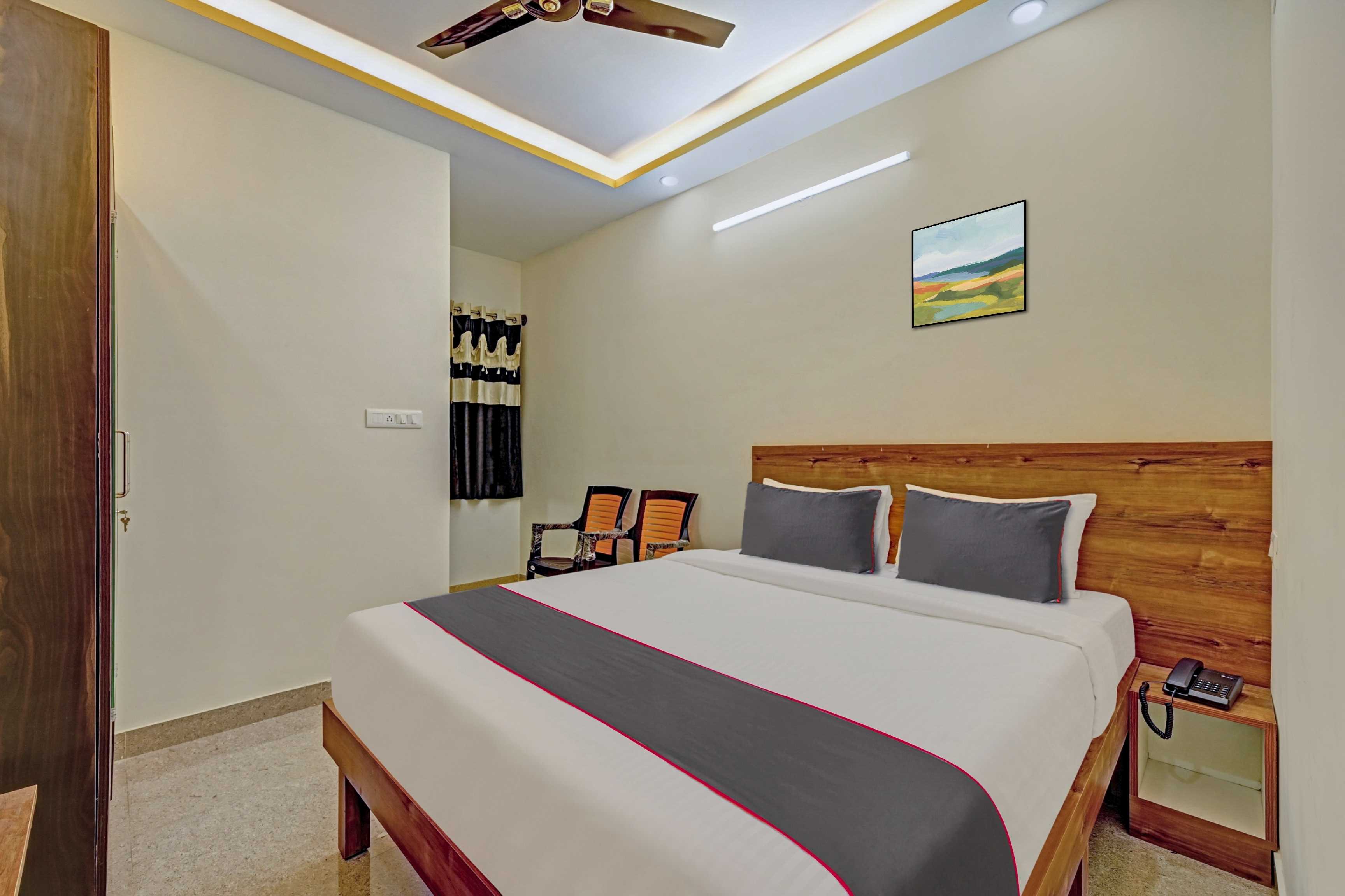 Hotel O Sri Sapthagiri Comforts - Tap to explore photos