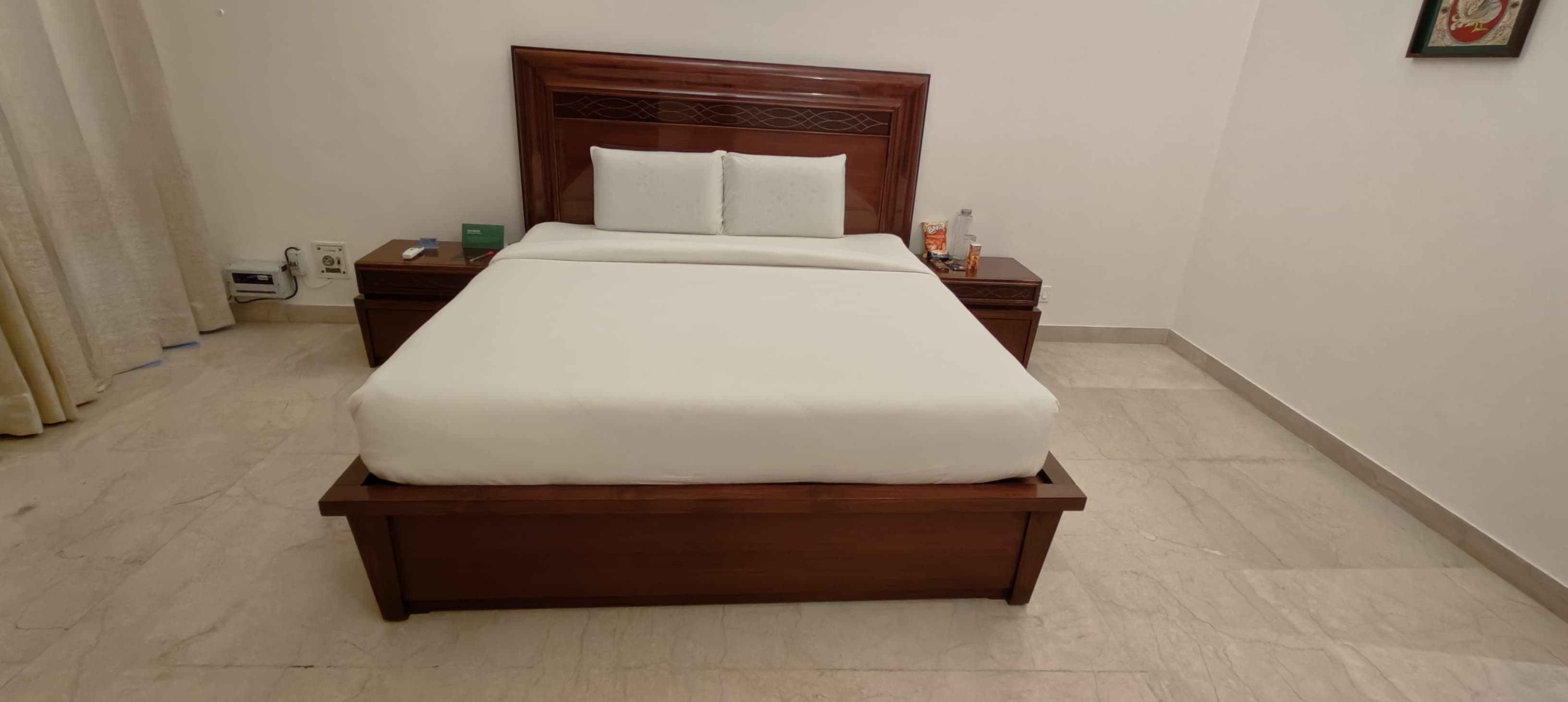 Zoho Corporation Guest House- Vasant Vihar Delhi - Tap to explore photos