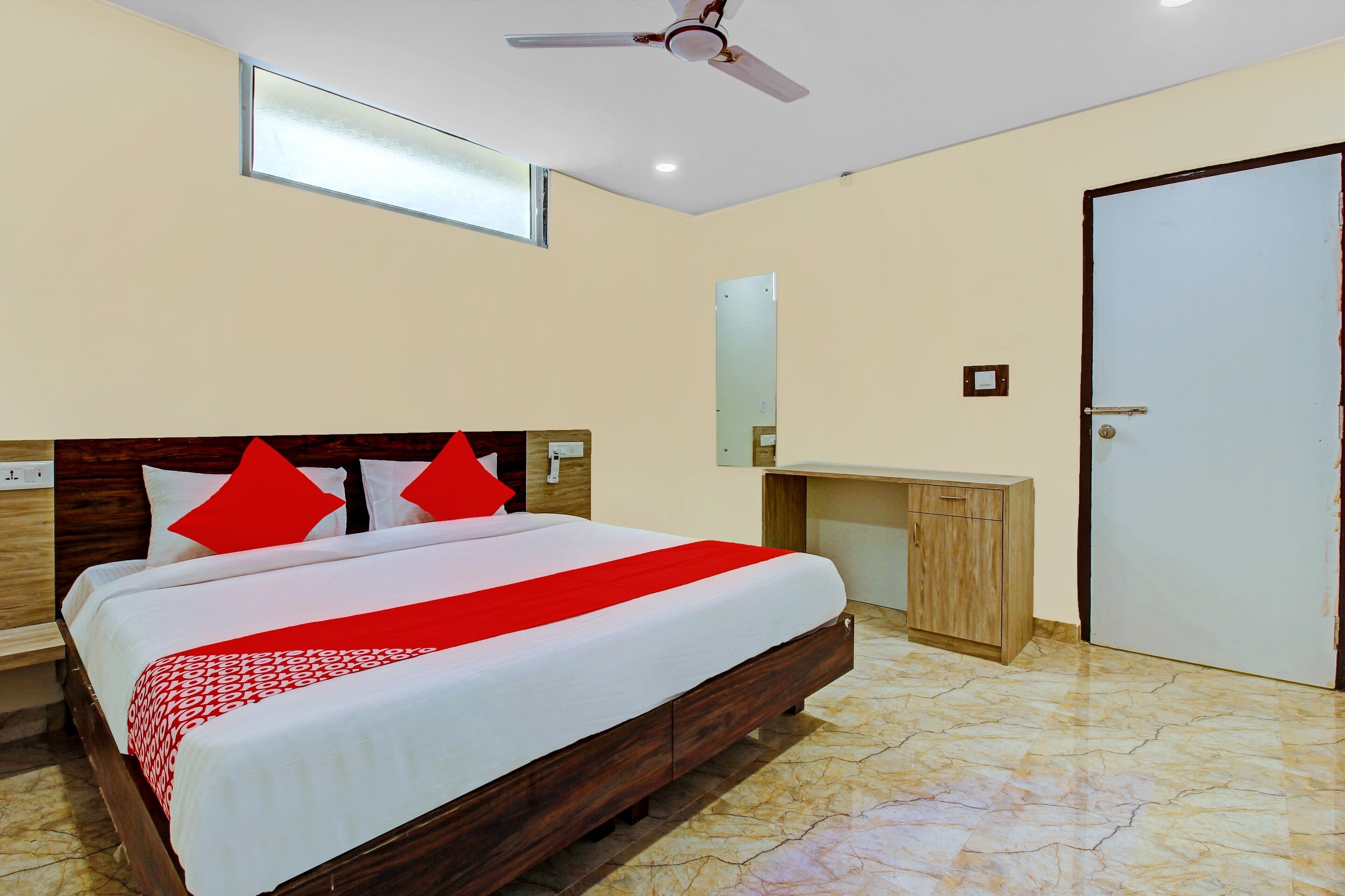 Hotel O Ab Residency Near Miraj Cinemas - Shalini Shivani - Tap to explore photos