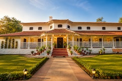MPT Devdaru Bungalow, Pachmarhi, Pachmarhi