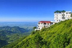 Birds View Resort, Kalka