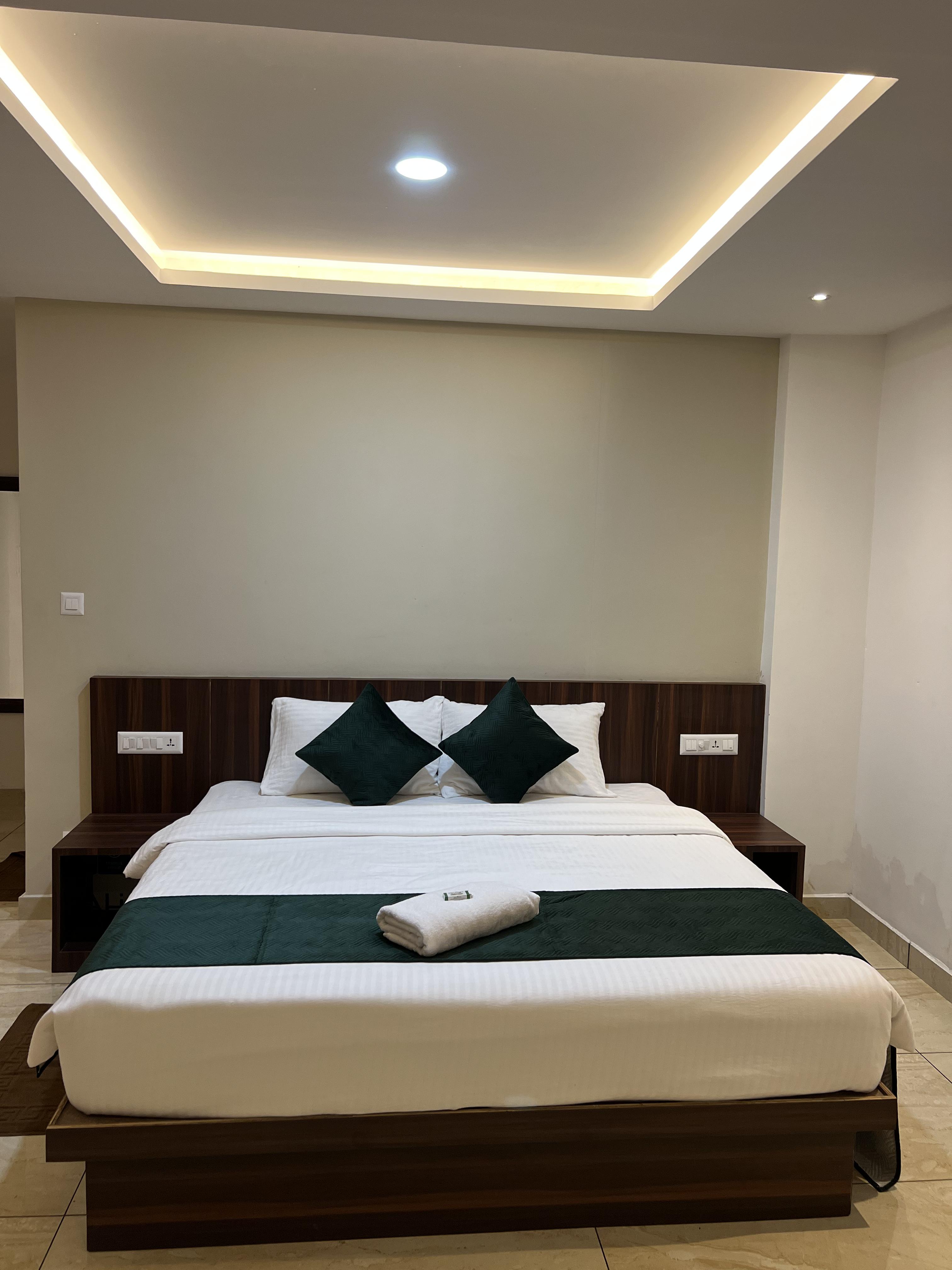 AYYAR RESIDENCY - Tap to explore photos