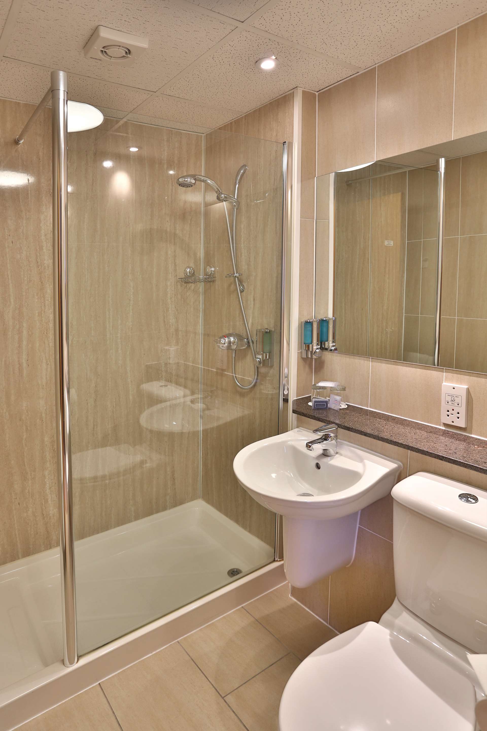 Best Western Invercarse Hotel - Tap to explore photos