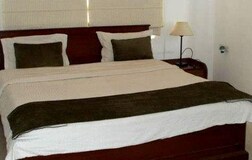 Standard Room NON AC (in Shared Flat)