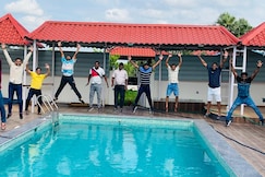 Akshaya Lakeview Farms, Bhuvanagri