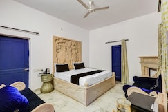 Collection O Laxmi Narayan Temple Jaipur Formerly Harpalsar Haveli, Jaipur