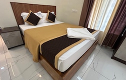 Deluxe Double Room 1