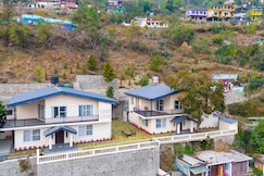ELIVAAS Twin Chalets | 4 BHK Escape with Valley facing Lawn, Terrace, Nainital