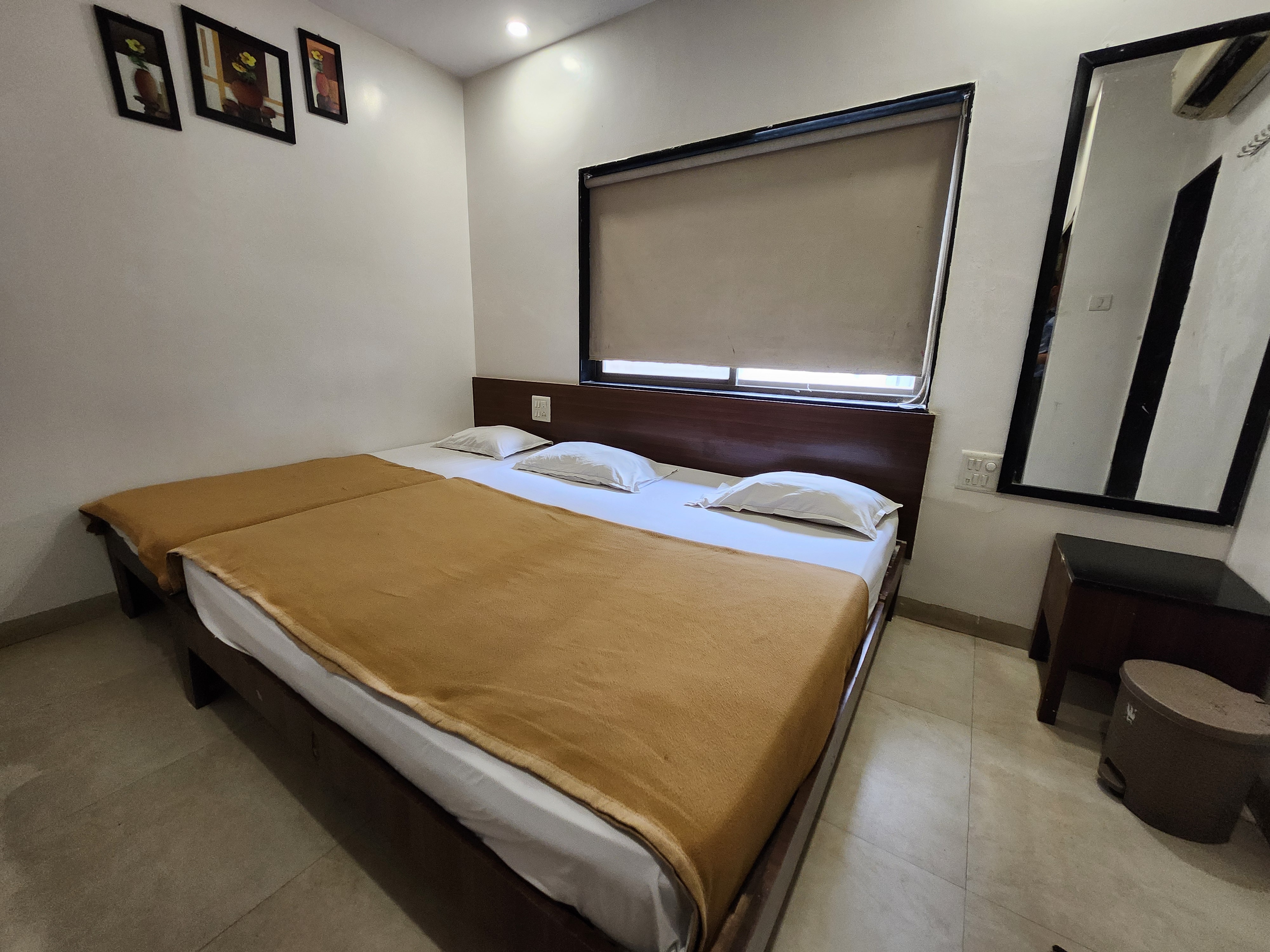 Hotel Sai Palace Inn