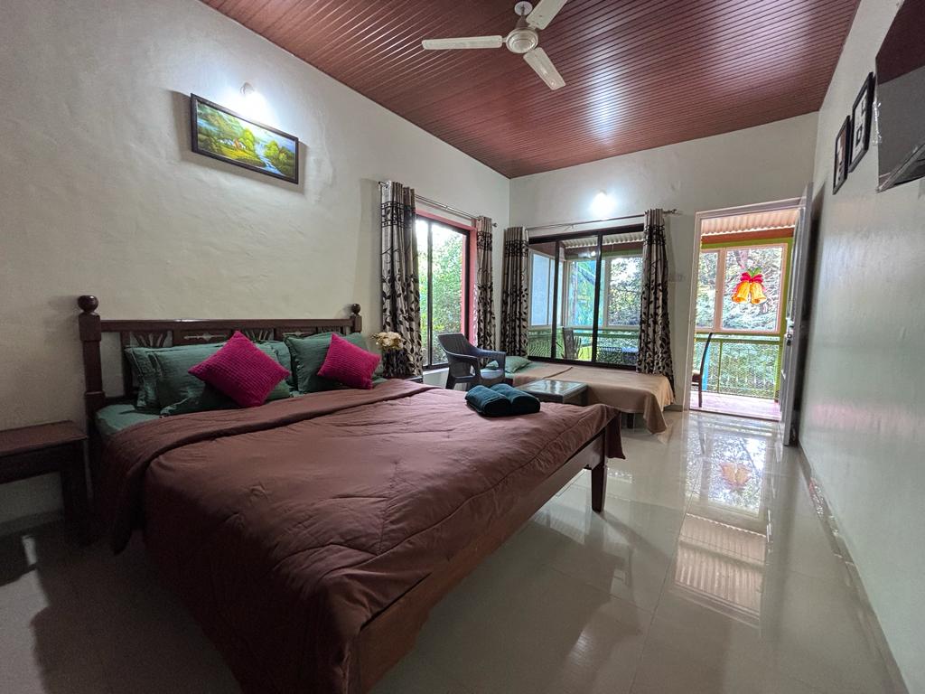 Kshitij Cottage | Rooms & Caretaker