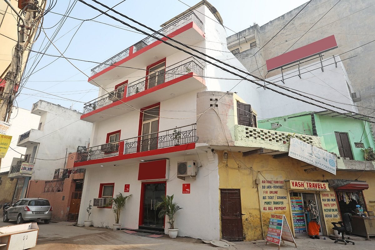 Hotel Shreeyansh - Tap to explore photos