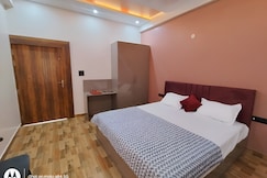 Hotel Belpatra, Chatarpur