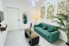 Have fun with Luxurious Stay River View, Greater Noida