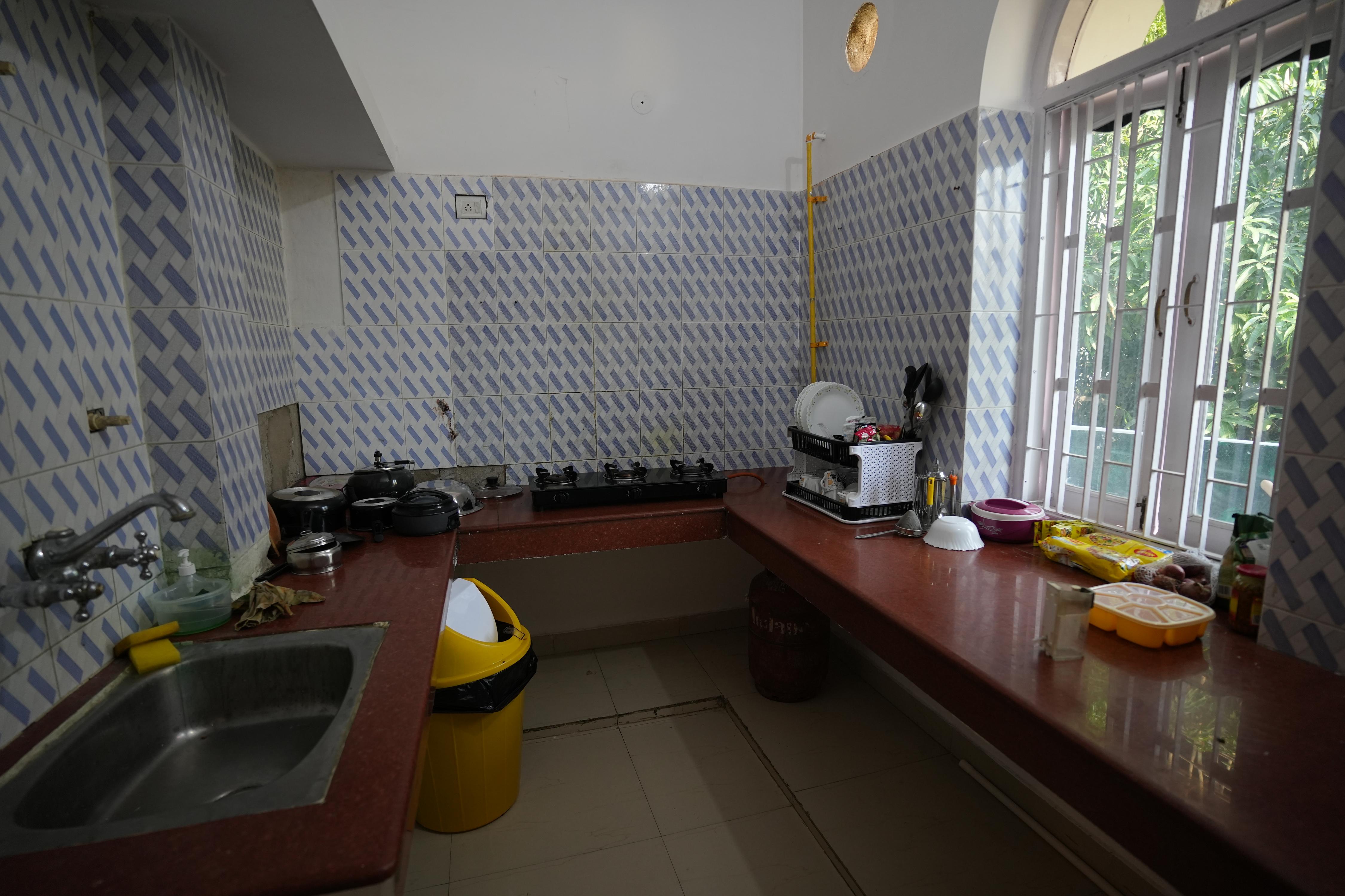 Fully Furnished 3Bhk for Family - Tap to explore photos