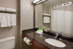 Holiday Inn Express & Suites SHERWOOD PARK-EDMONTON AREA, Edmonton, Alberta