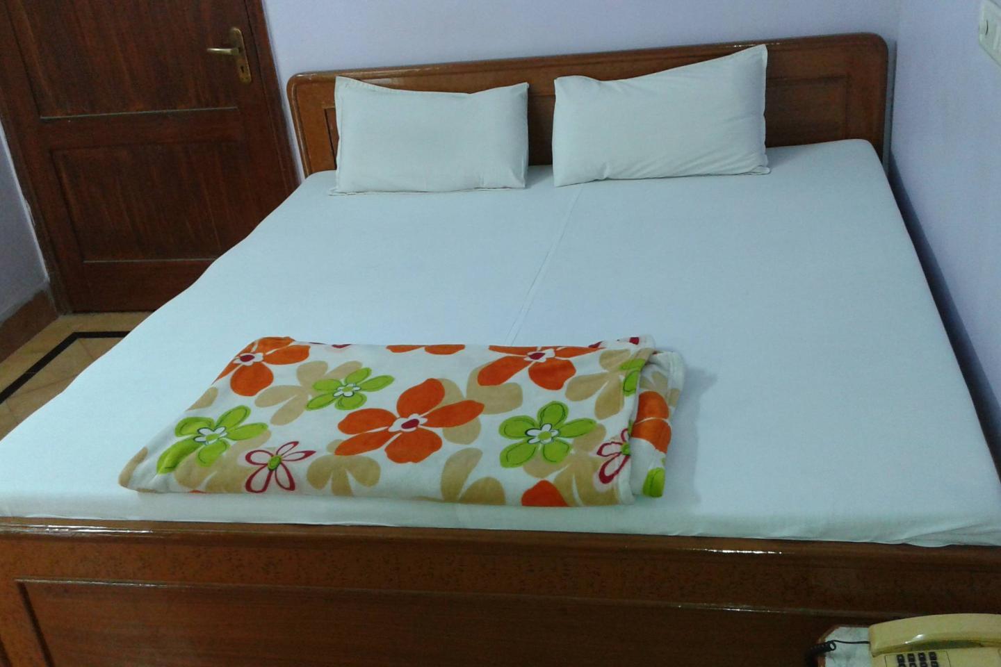 HOTEL SRINATH - Tap to explore photos