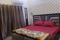 Suruchi Stays | Entire 3BHK Apartment, Varanasi