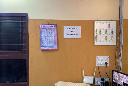 Shiv Guest House Gurgaon Inr 69 Off 6 4 9 Guest House Price Address Reviews