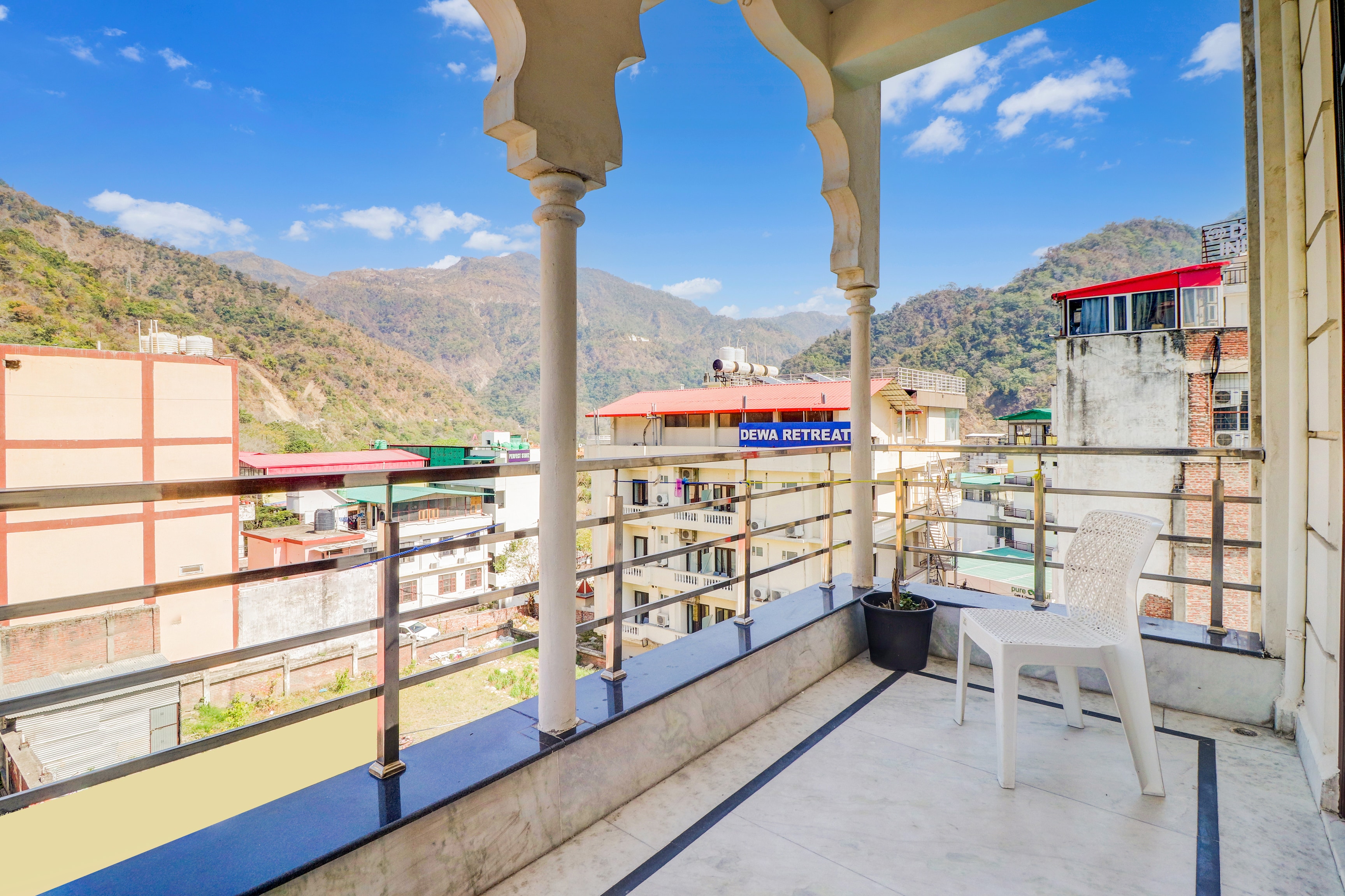 Hotel O Yog Tapovan - Tap to explore photos