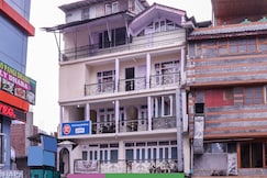 Hotel Sawan Residency, Manali