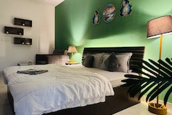 Green Giants 4 by Galaxy Studio, Noida