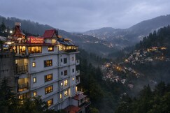 Hotel Aachman Regency , Theog