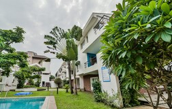 Swimming Pool 1