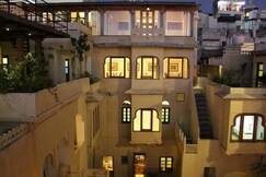 Hotel Bhavya Mansion, Dungarpur