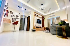 Whistling Waters, Goa