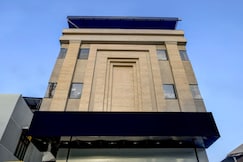Hotel O Orha, Indore