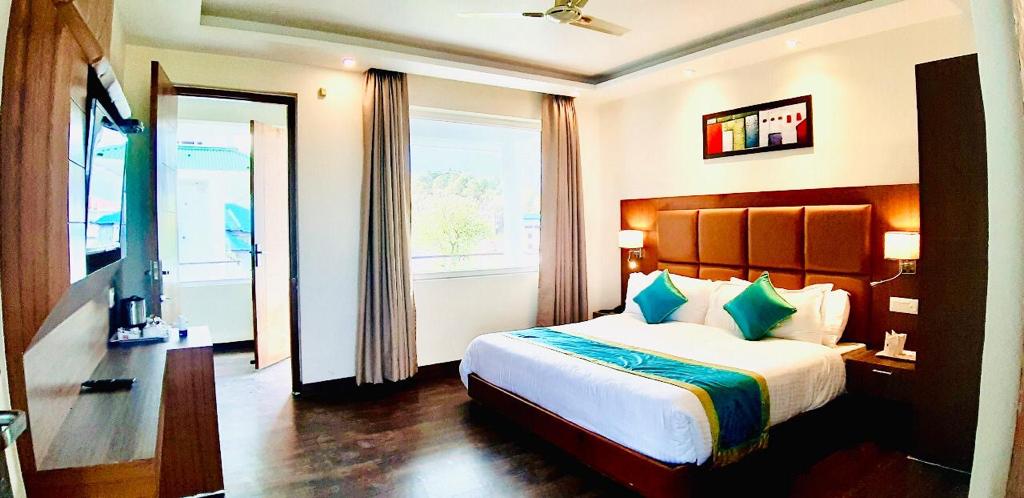 Himgiri Resort n Spa by Shree Hari Hotels - Tap to explore photos