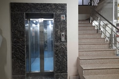 Nandi Retreat | Walking distance to Kal Bhairav & Kashi Vishwanath, Varanasi