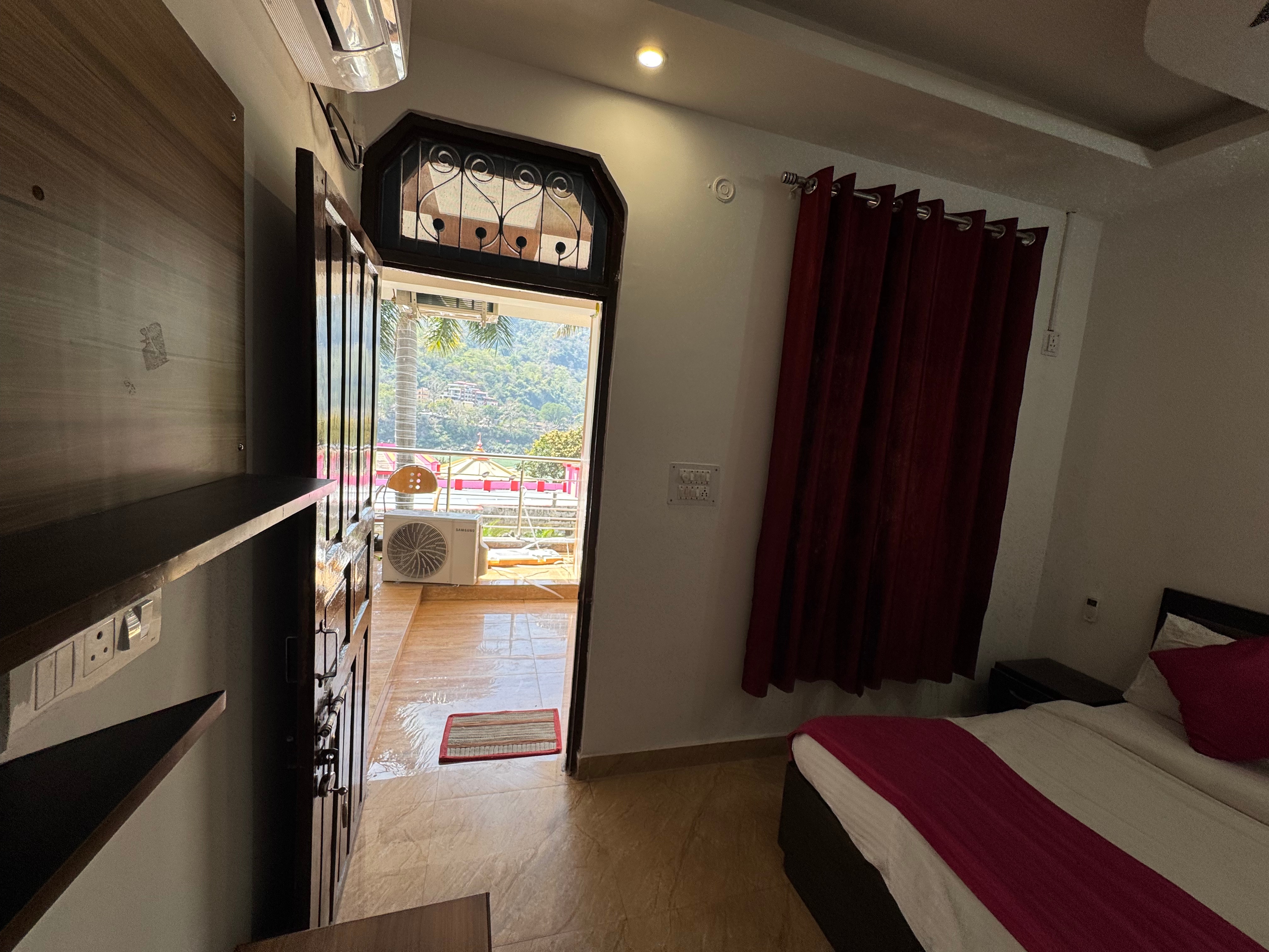 Nirvana Riverside Resort - Tap to explore photos