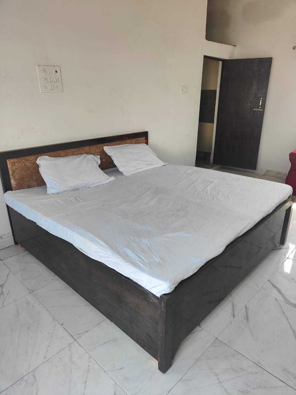 Hotel O Vrinda Inn - Tap to explore photos