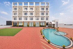 Hotel President, Jalgaon