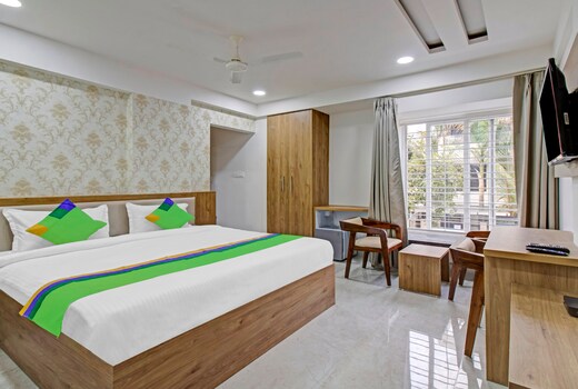 Treebo Chandraprasth Residency