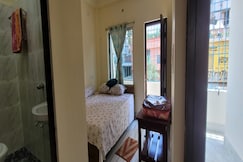 Gour Gadadhar Guest House, Mayapur