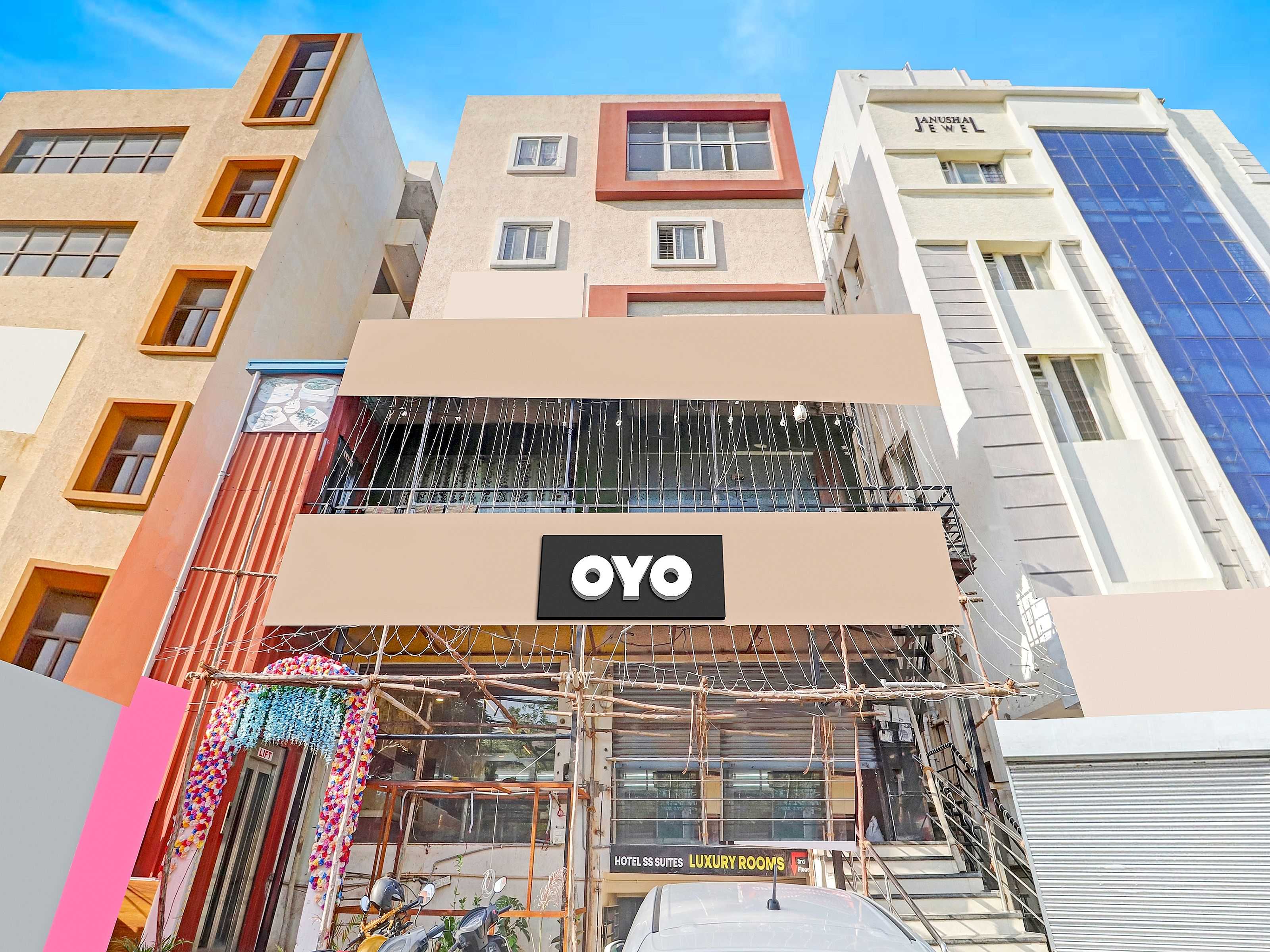 Super Hotel O Ss Suites - Tap to explore photos