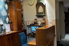 Hotel Rajbhog, Indore