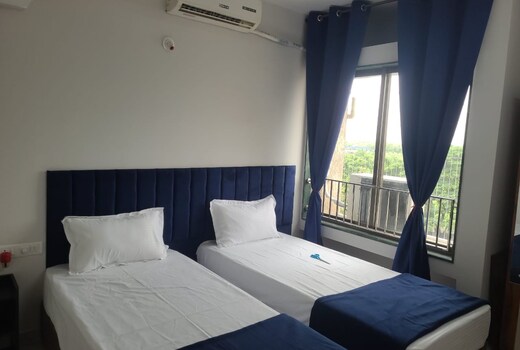 SunRay Serviced Apartment - Sea View - Navi Mumbai Airport