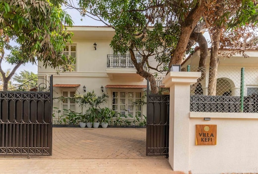 LohonoStays Villa Kefi