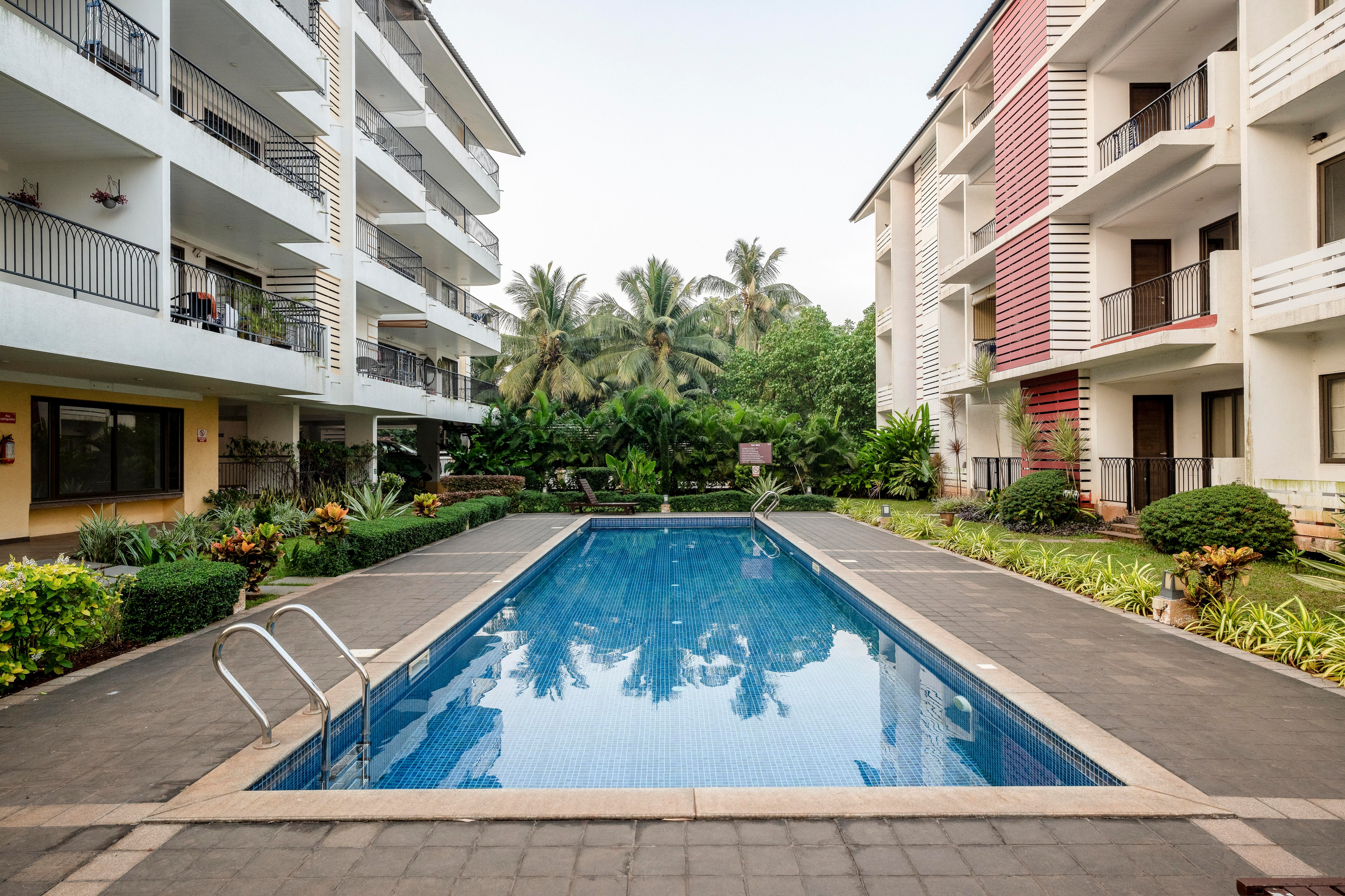 Staymaster Surfside - Tap to explore photos