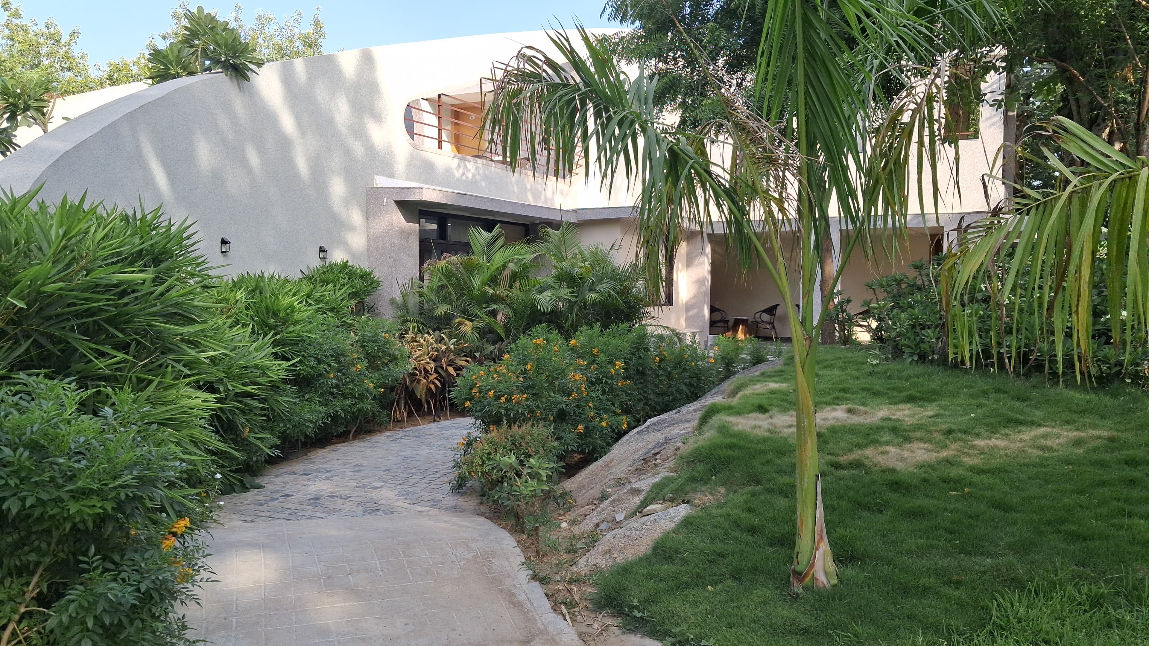 Valencia Club and Resort, Foothill, Abu - Tap to explore photos