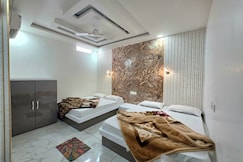 Hotel Shreem, Ujjain, Ratlam